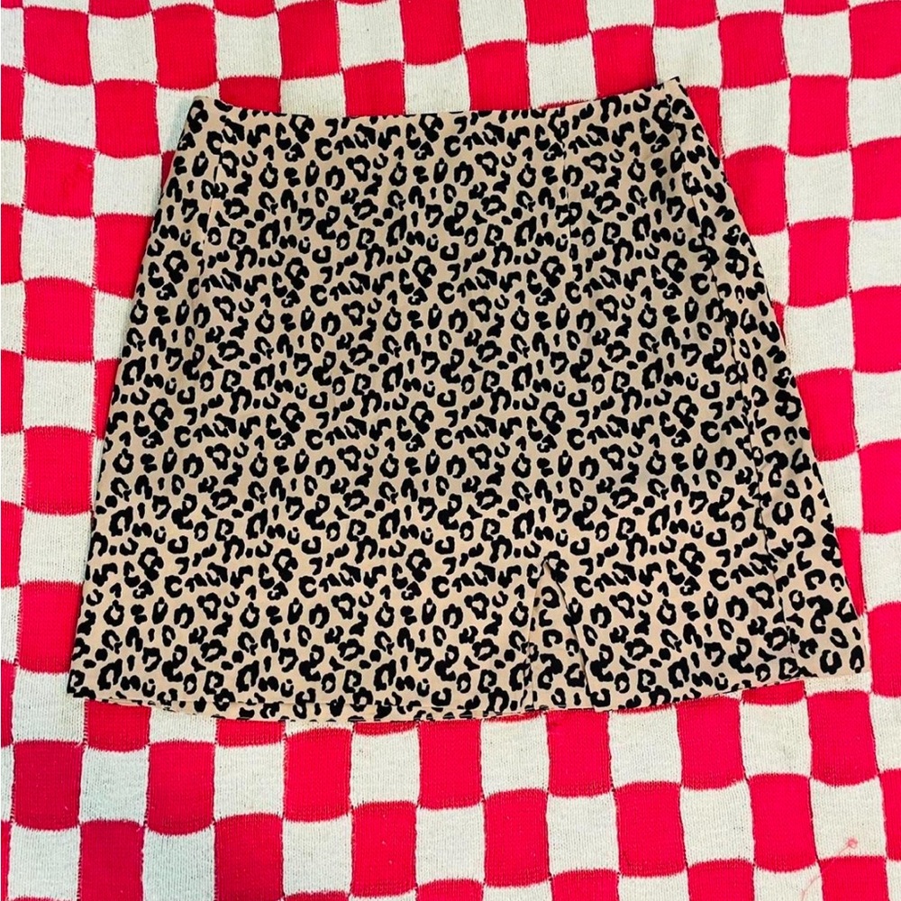 Spicy Mob Wife Cheetah Print 90s Inspired Mini Skirt - Small